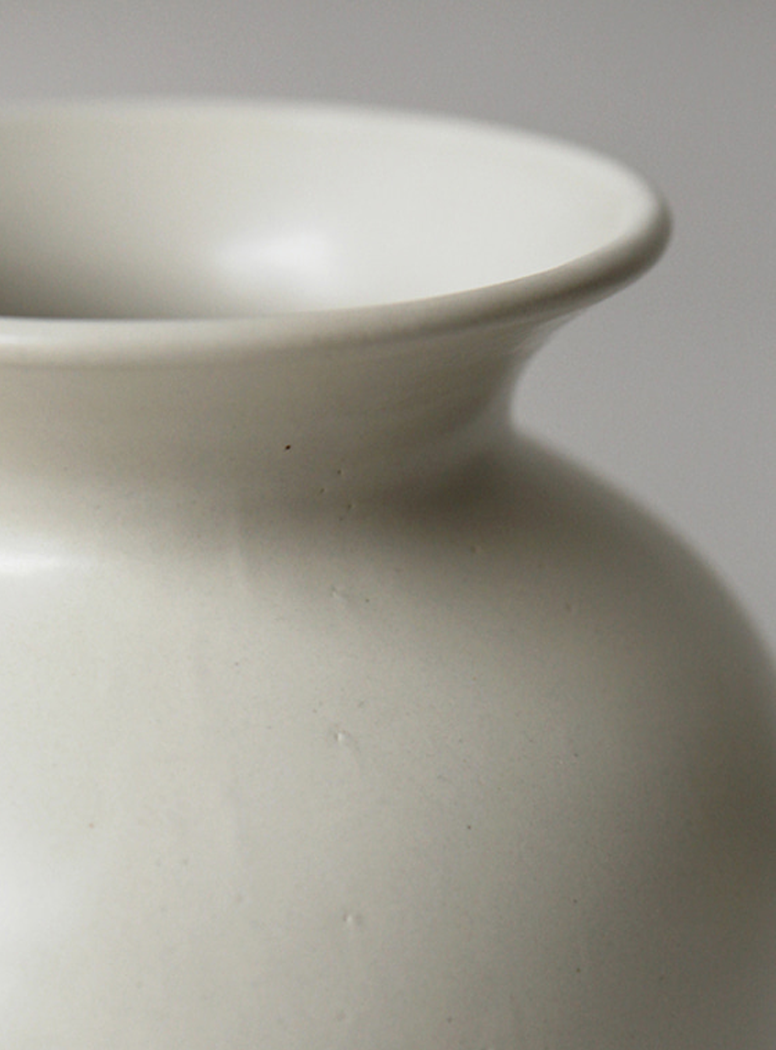 NR Ceramics Large Amphora Vase, fog