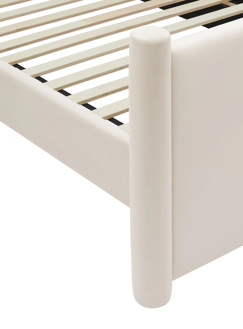Mariselle Full Plaform Bed,Alabaster