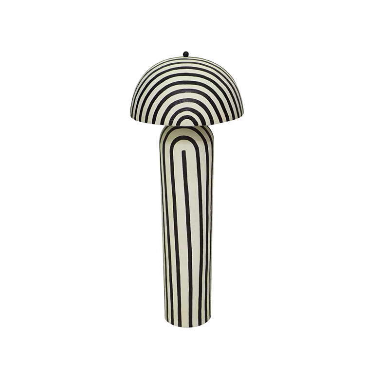 Mai Mache Floor Lamp, Black