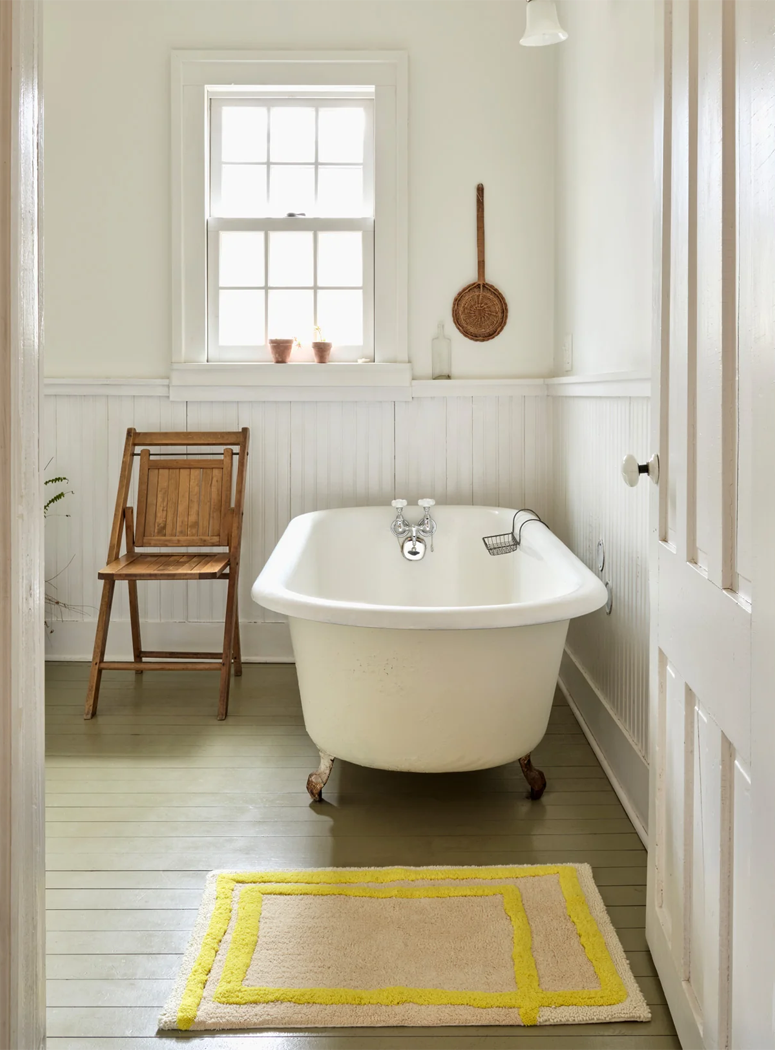 Cold Picnic Frame Bathmat