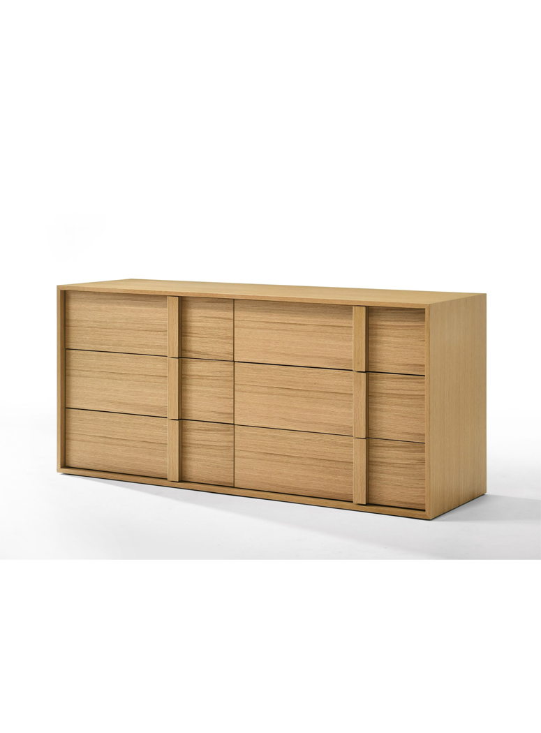 Moonbeam Dresser,natural oak