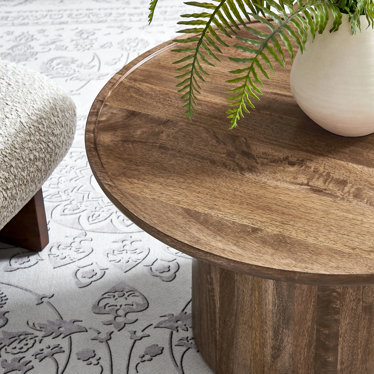 Hollo Round Coffee Table,walnut