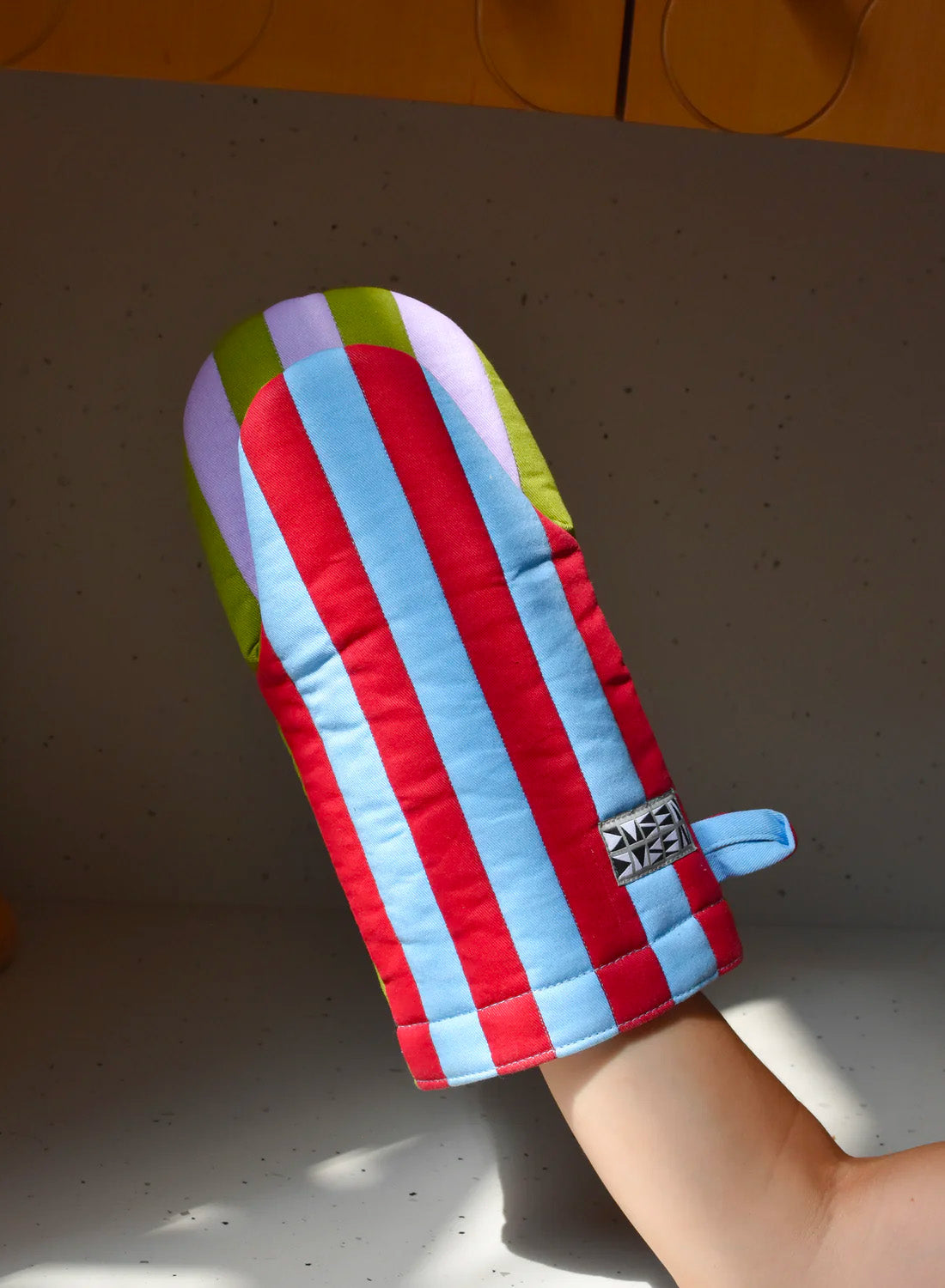 Dusen Dusen Striped Oven Mitt, eggplant