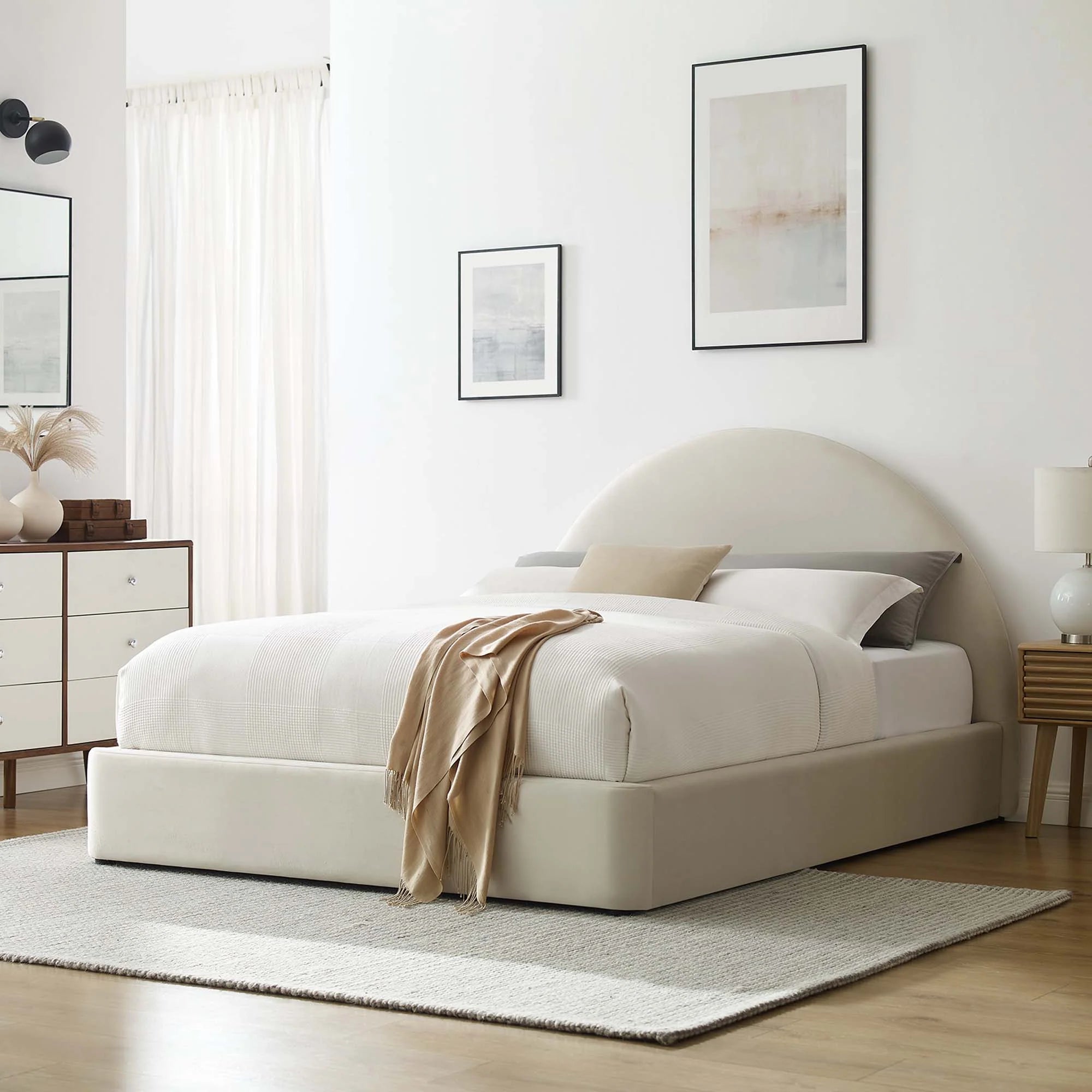 Resorts Velvet King Bed, Cream