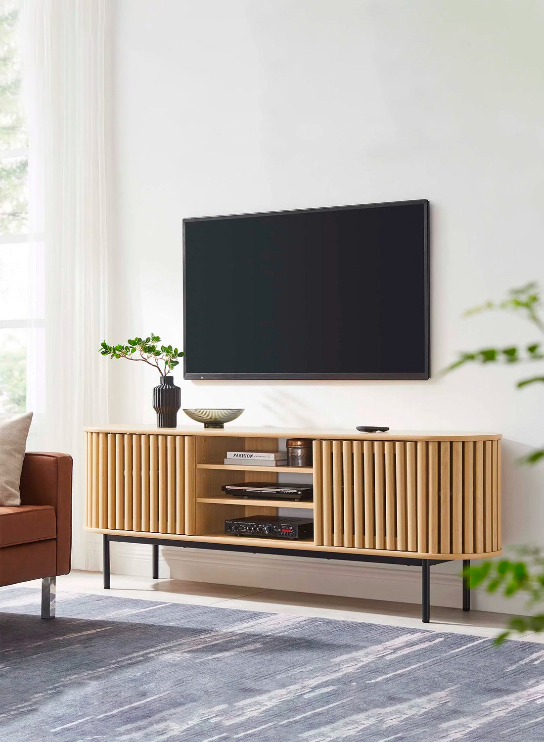 Kanso Media Stand, Oak