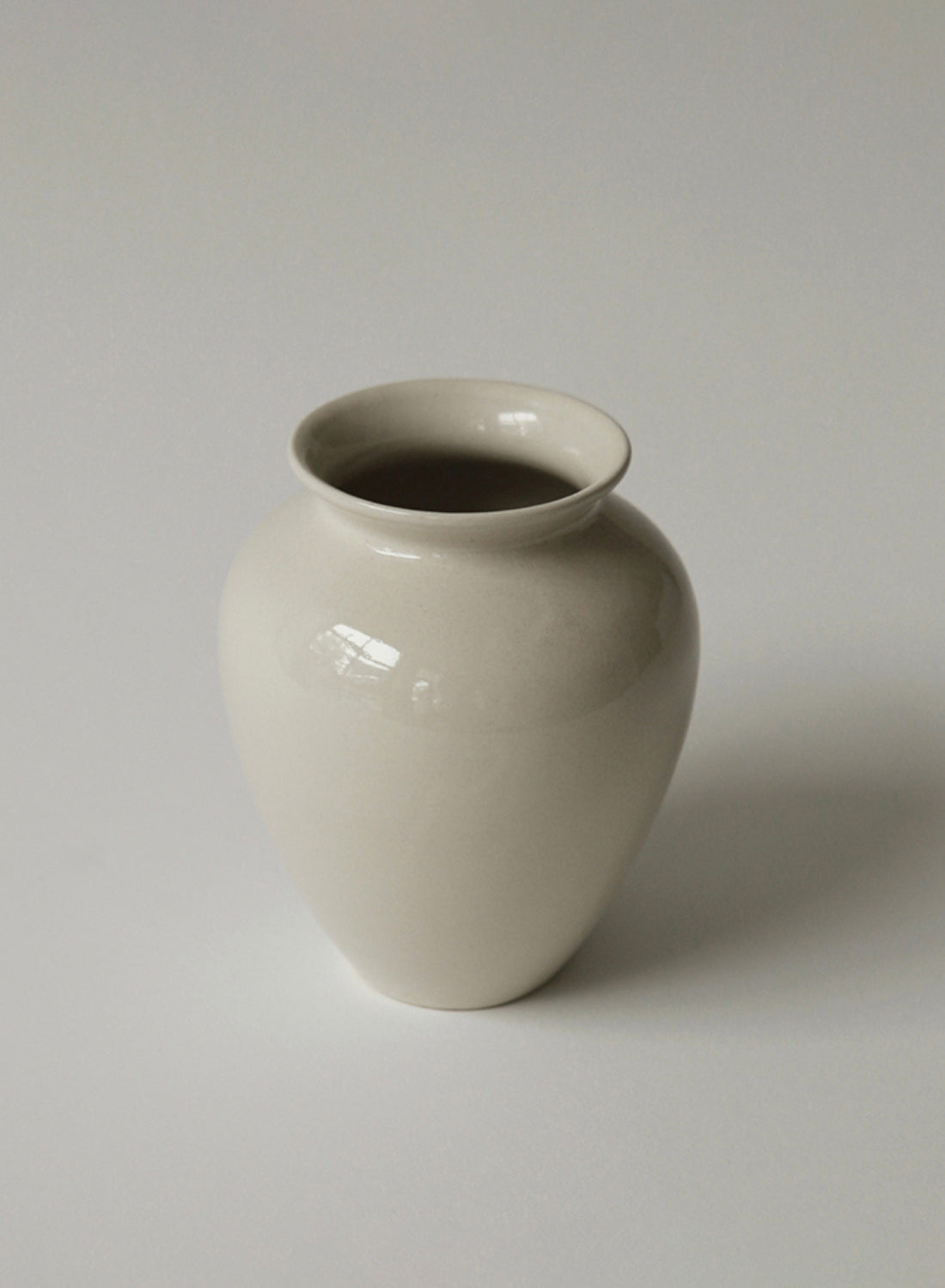 NR Ceramics Jar Vase, sand