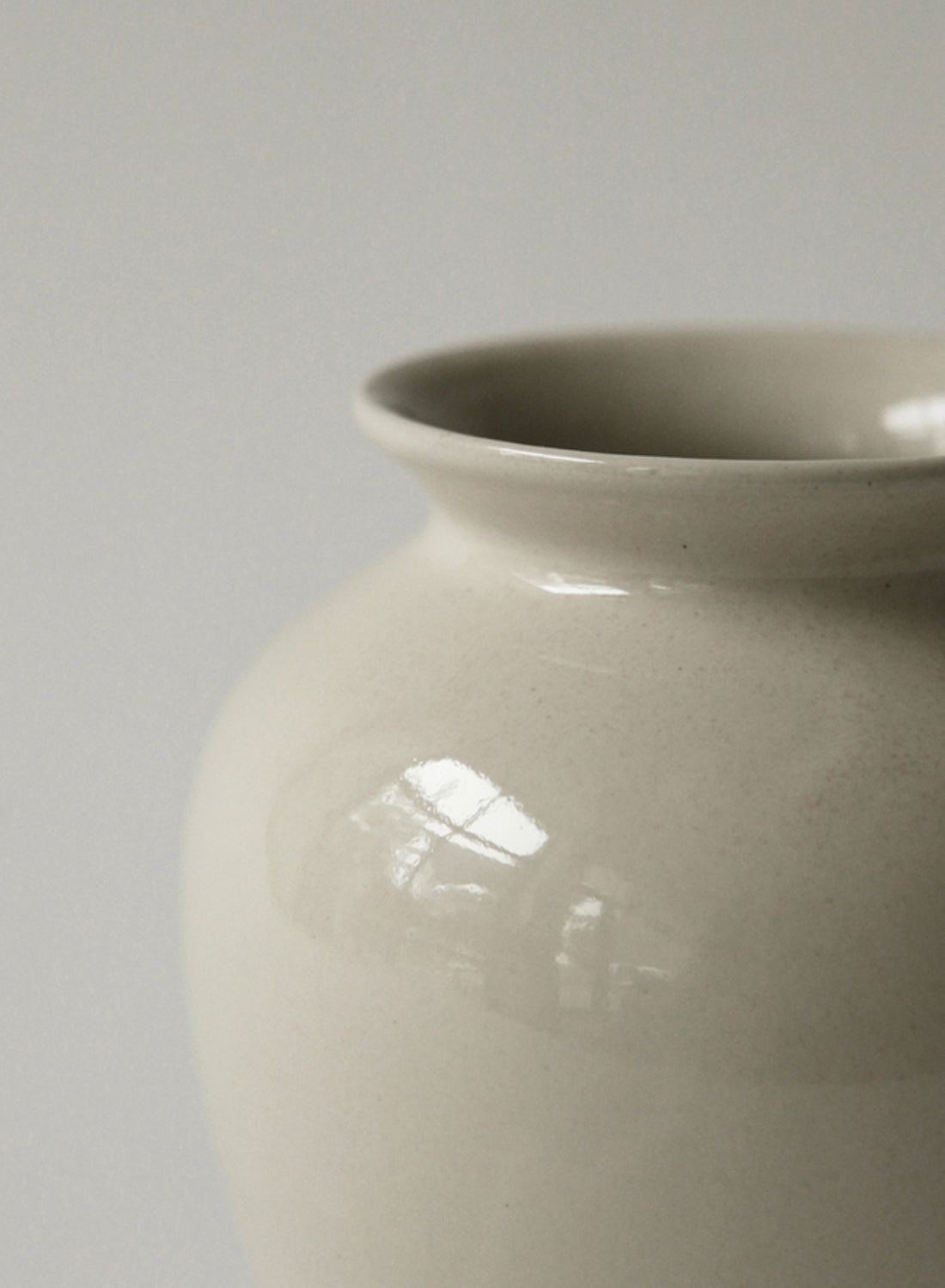 NR Ceramics Jar Vase, sand