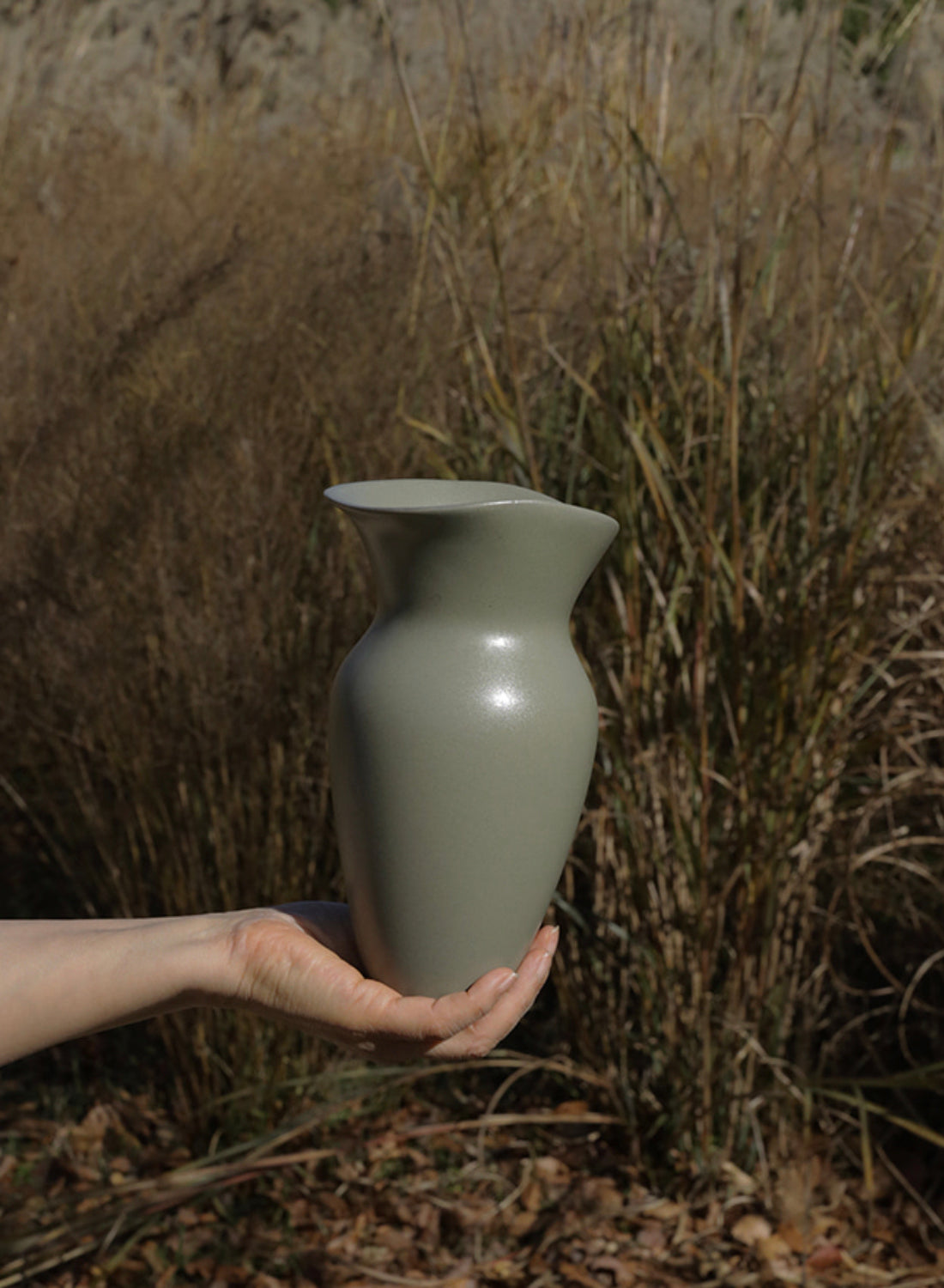 NR Ceramics Y Vase, forest green
