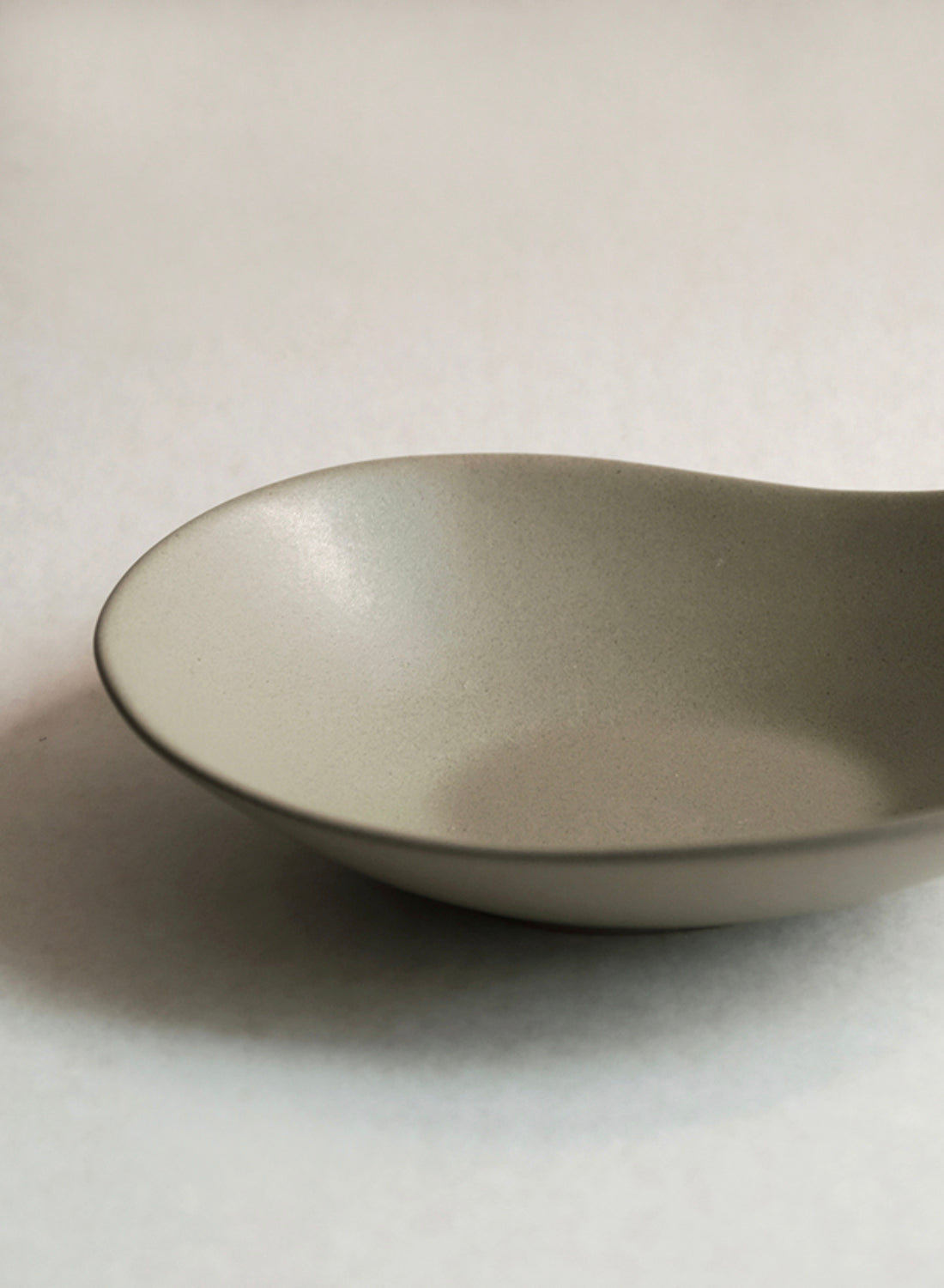 NR Ceramics Oval Bowl, forest green