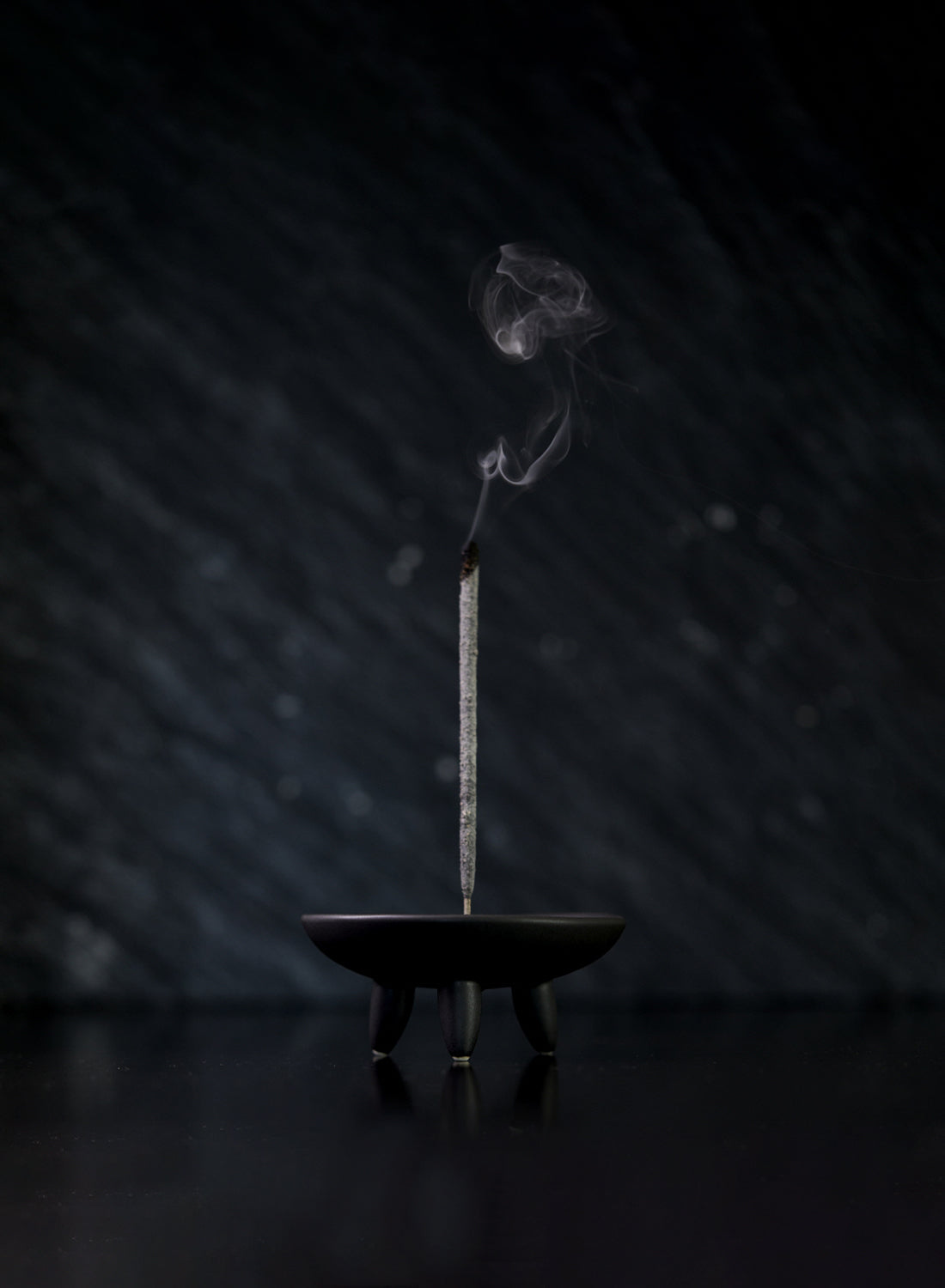 Ondo Caldera Incense Stick Holder