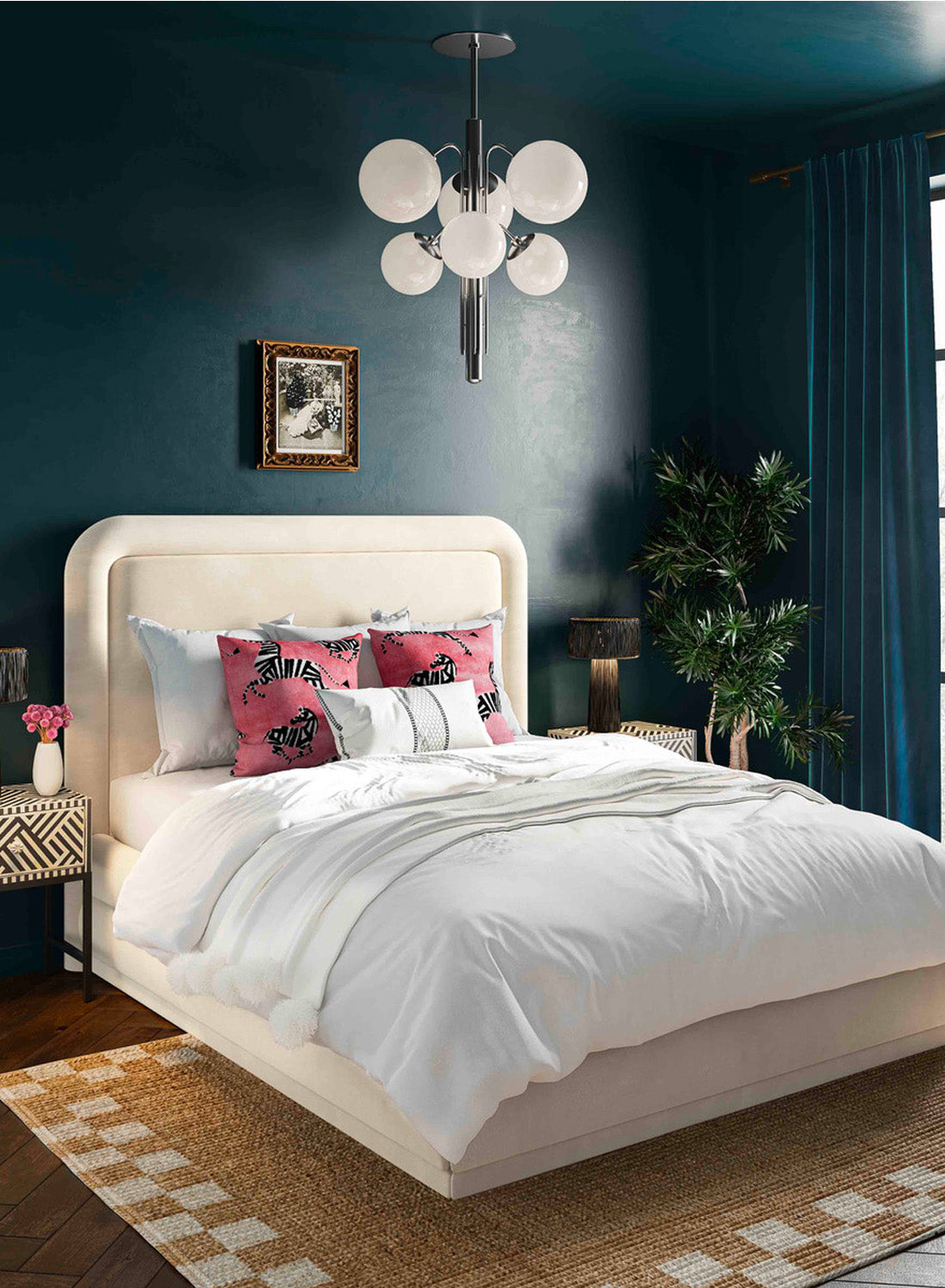 Eleanor Bed, Cream
