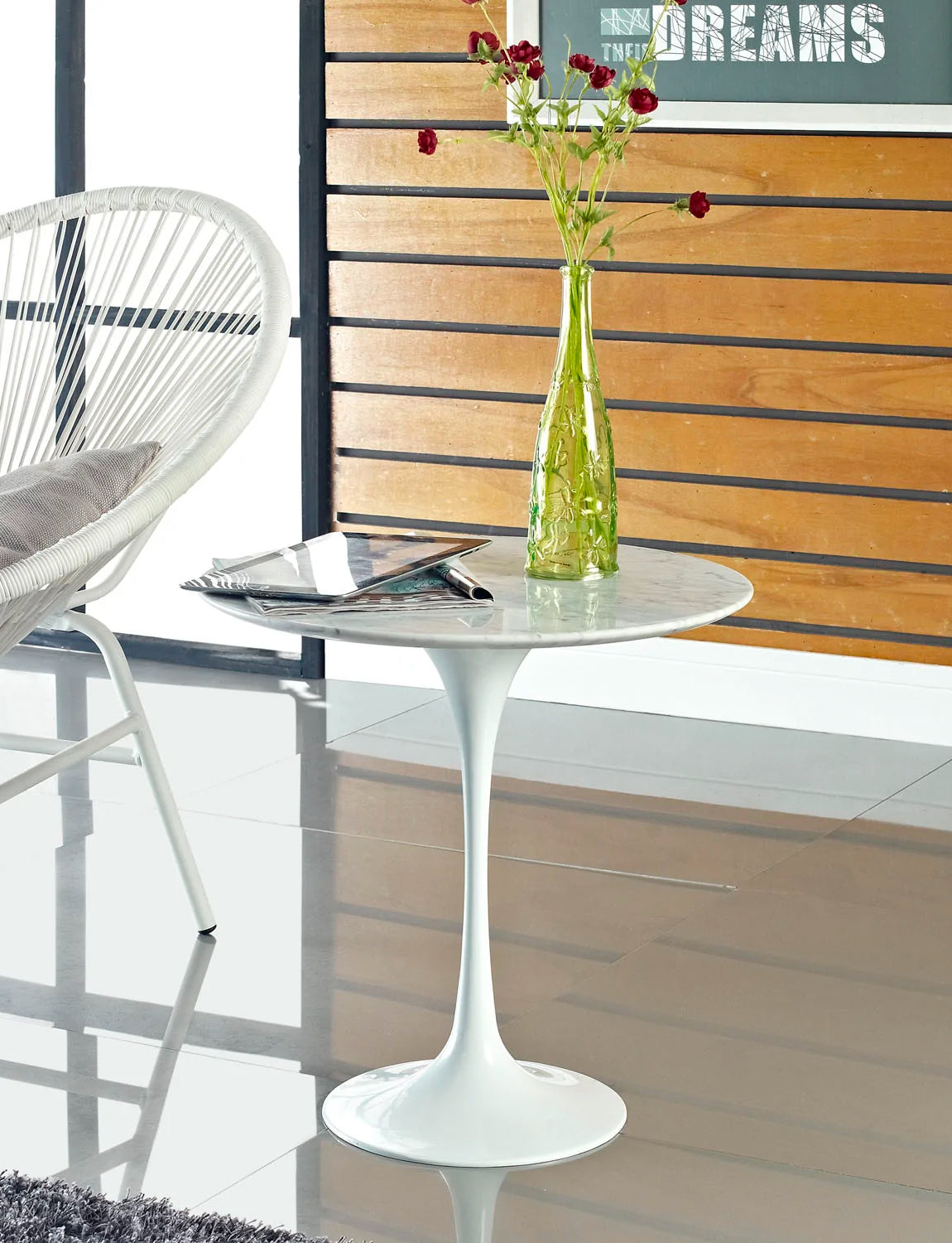 Lily Round White 20" Dining Table, white base