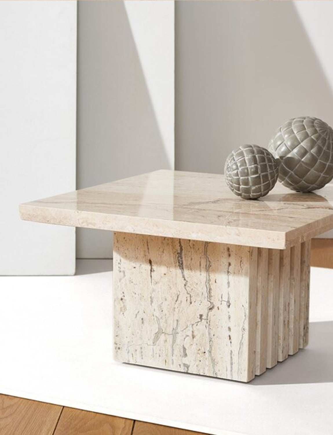 Mia Accent Table