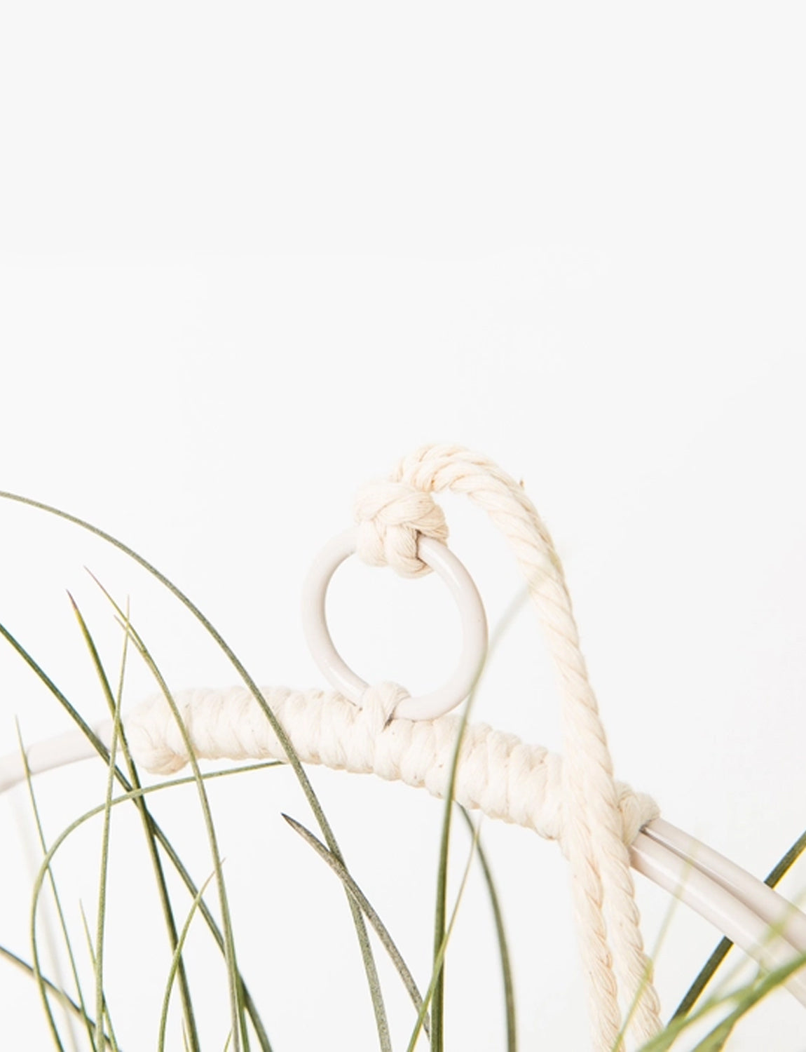Light & Airy Planter Hanger