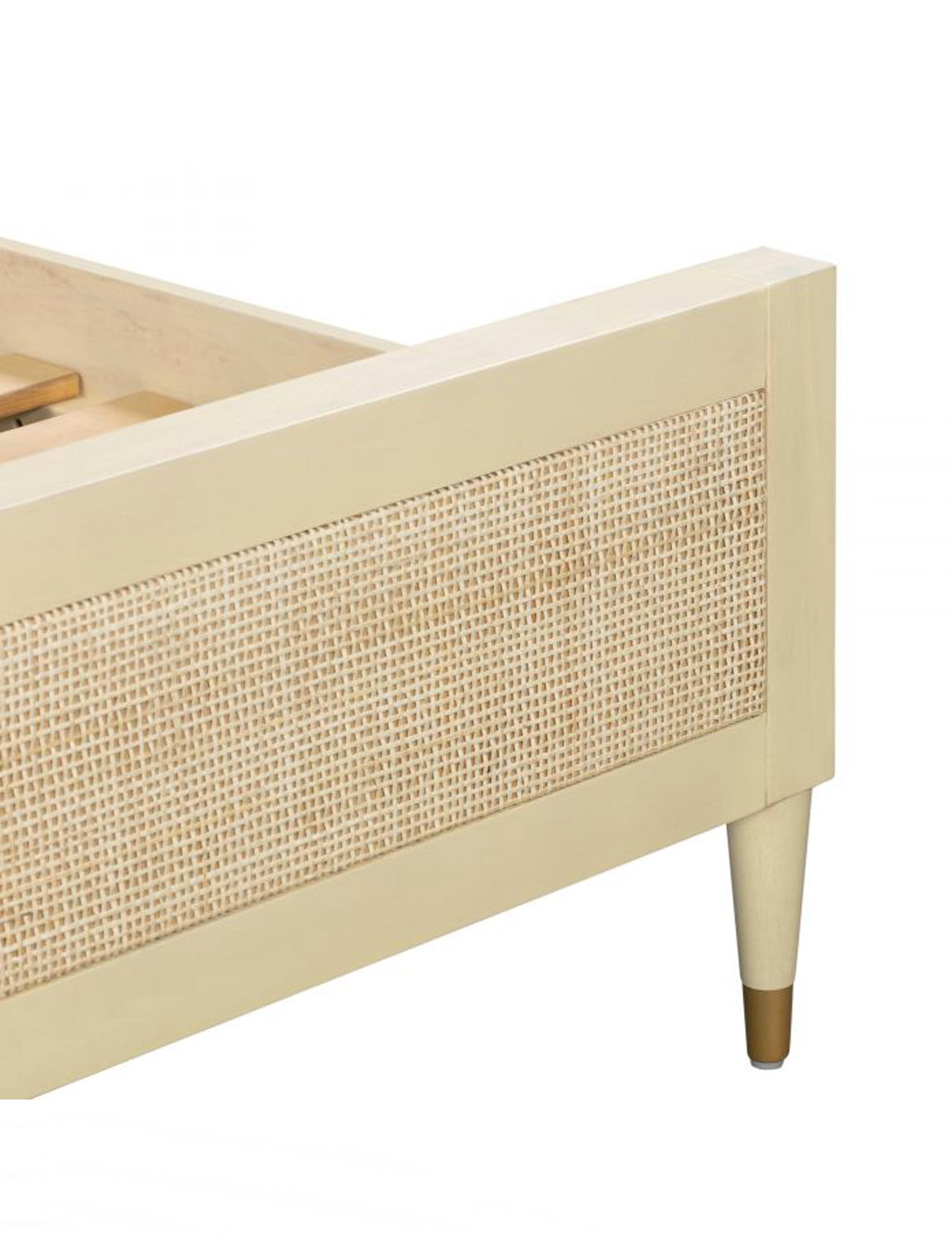 Sera Buttermilk Bed