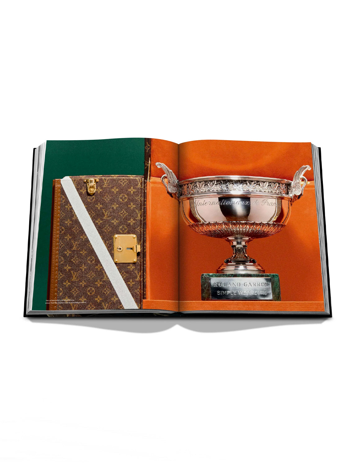Louis Vuitton: Trophy Trunks