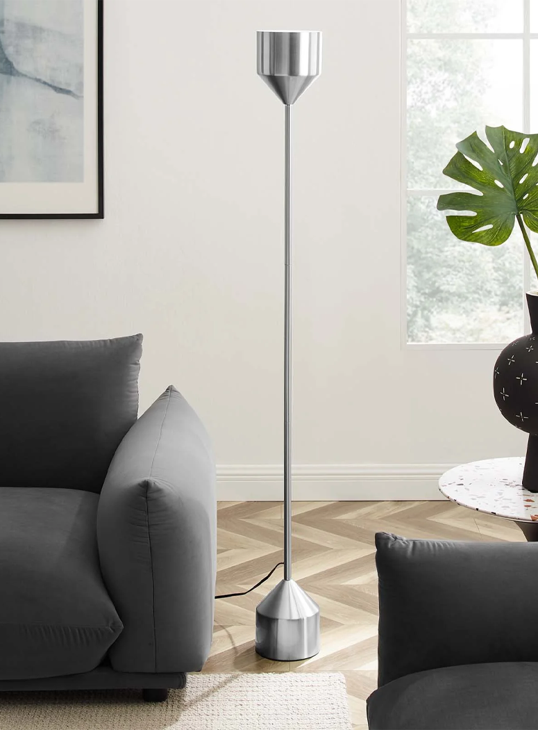 Thalassian Floor Lamp,Silver