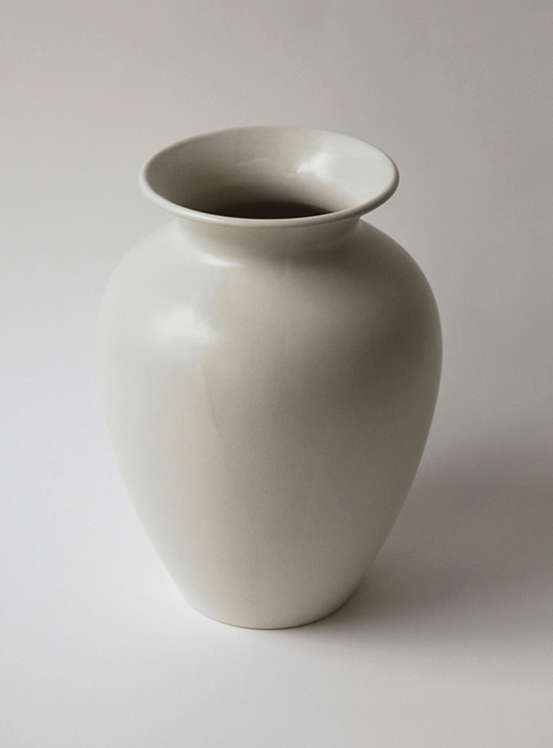 NR Ceramics Large Amphora Vase, fog