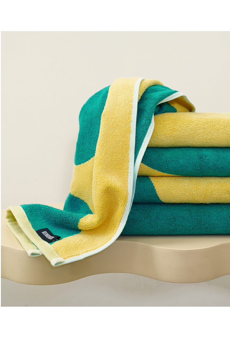 Keengenera Dawn Towel, Coming