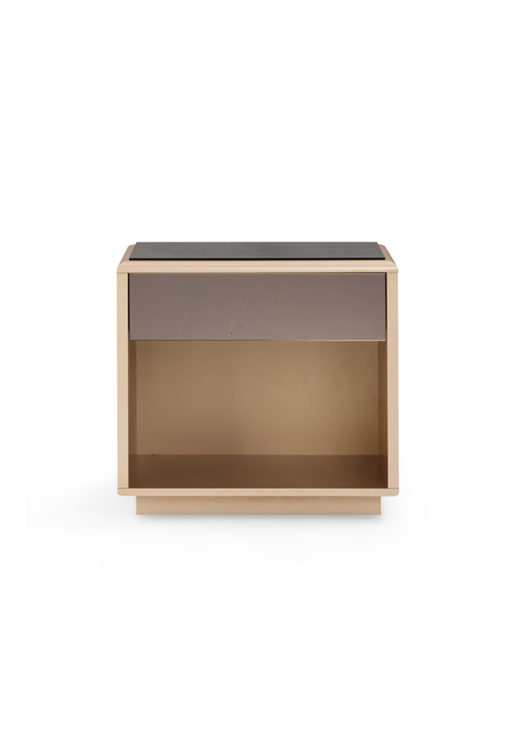 Quorra Mirrored Nightstand