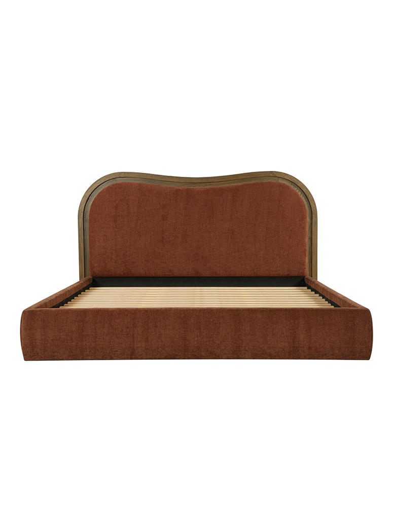 Ithariel Queen Bed,Chestnut