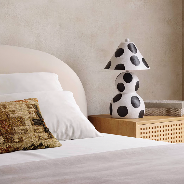 Lerry Black and White Table Lamp