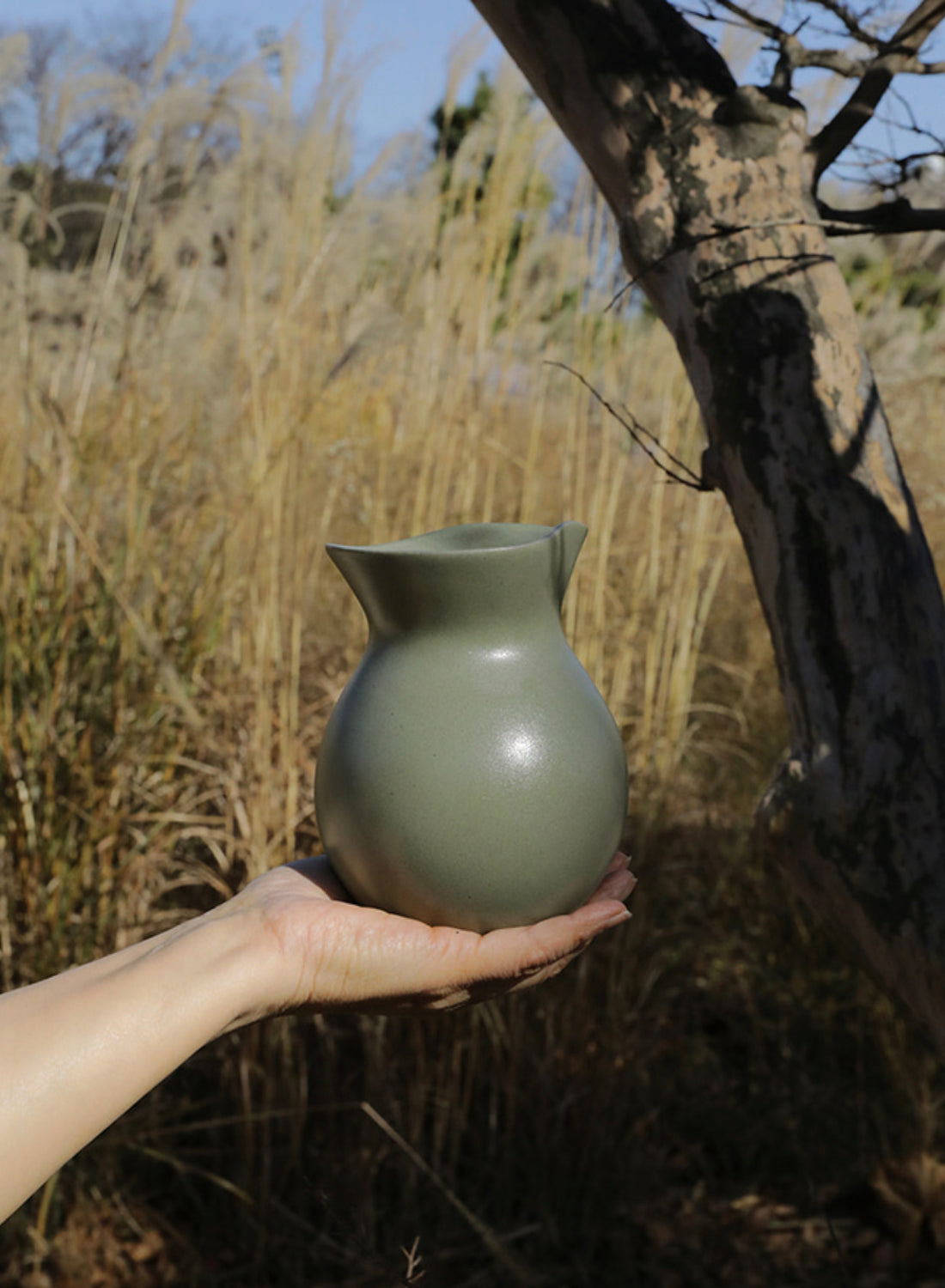 NR Ceramics U Vase, forest green