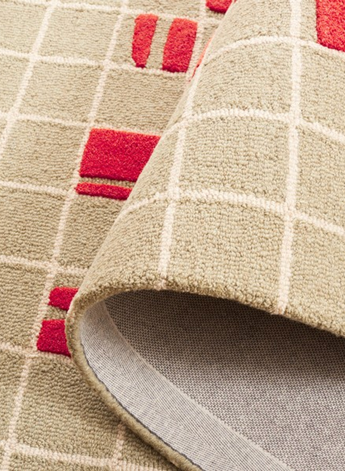 Grid Pattern Polypropylene Rug Poppy Grid Rug