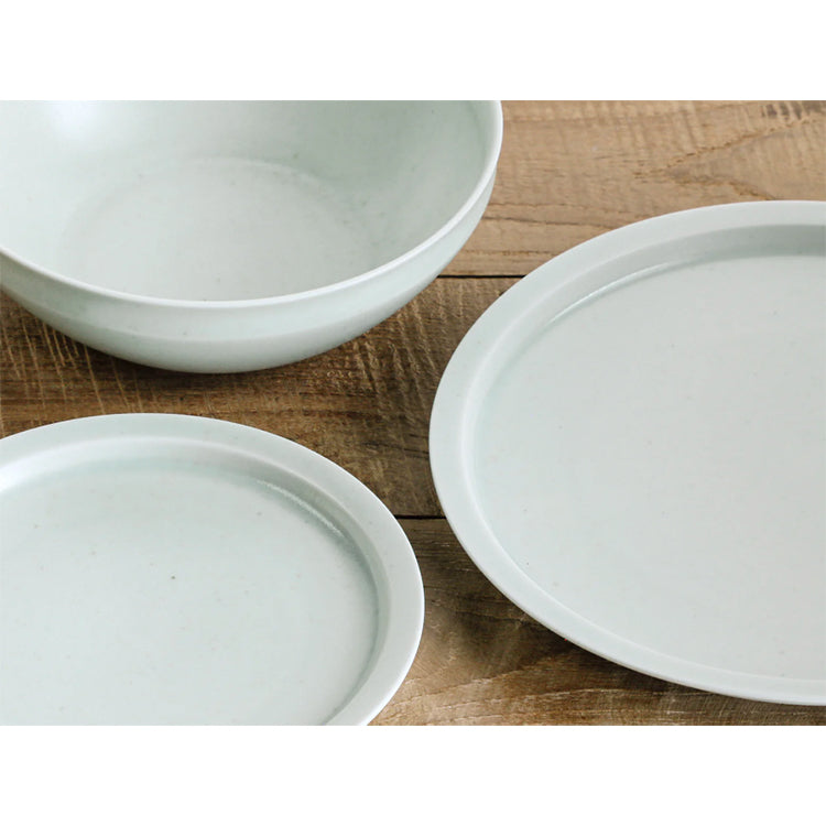 Kinto LIN plate 260mm / 10.2in