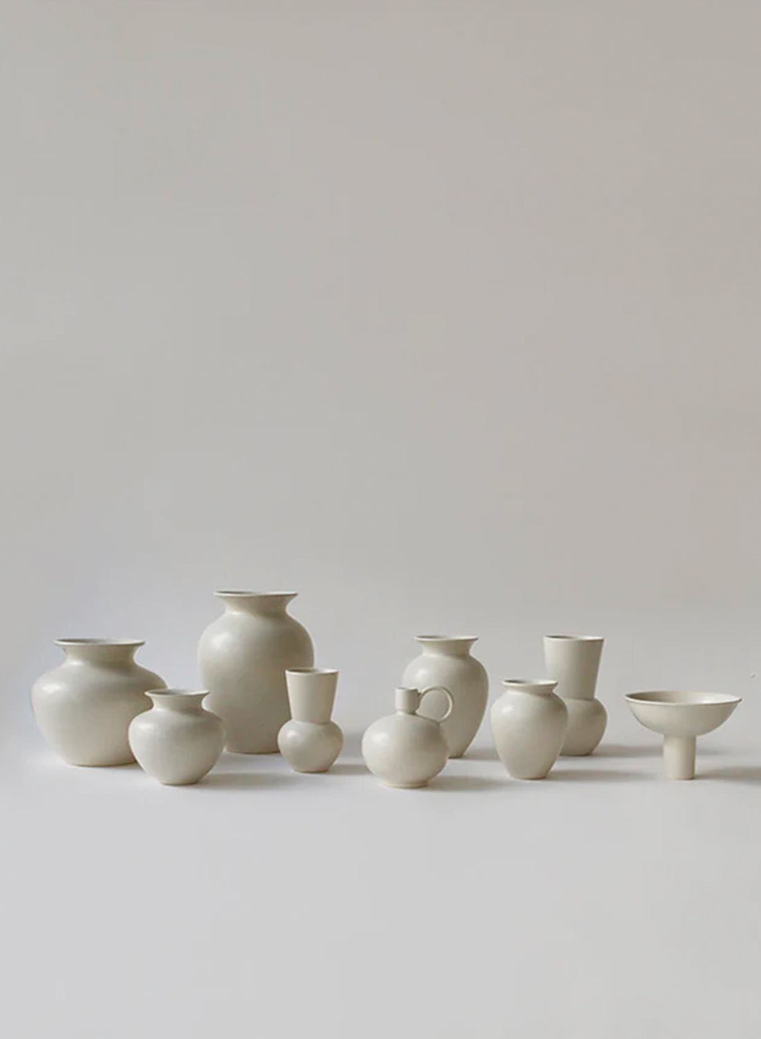 NR Ceramics Small Amphora Vase, fog