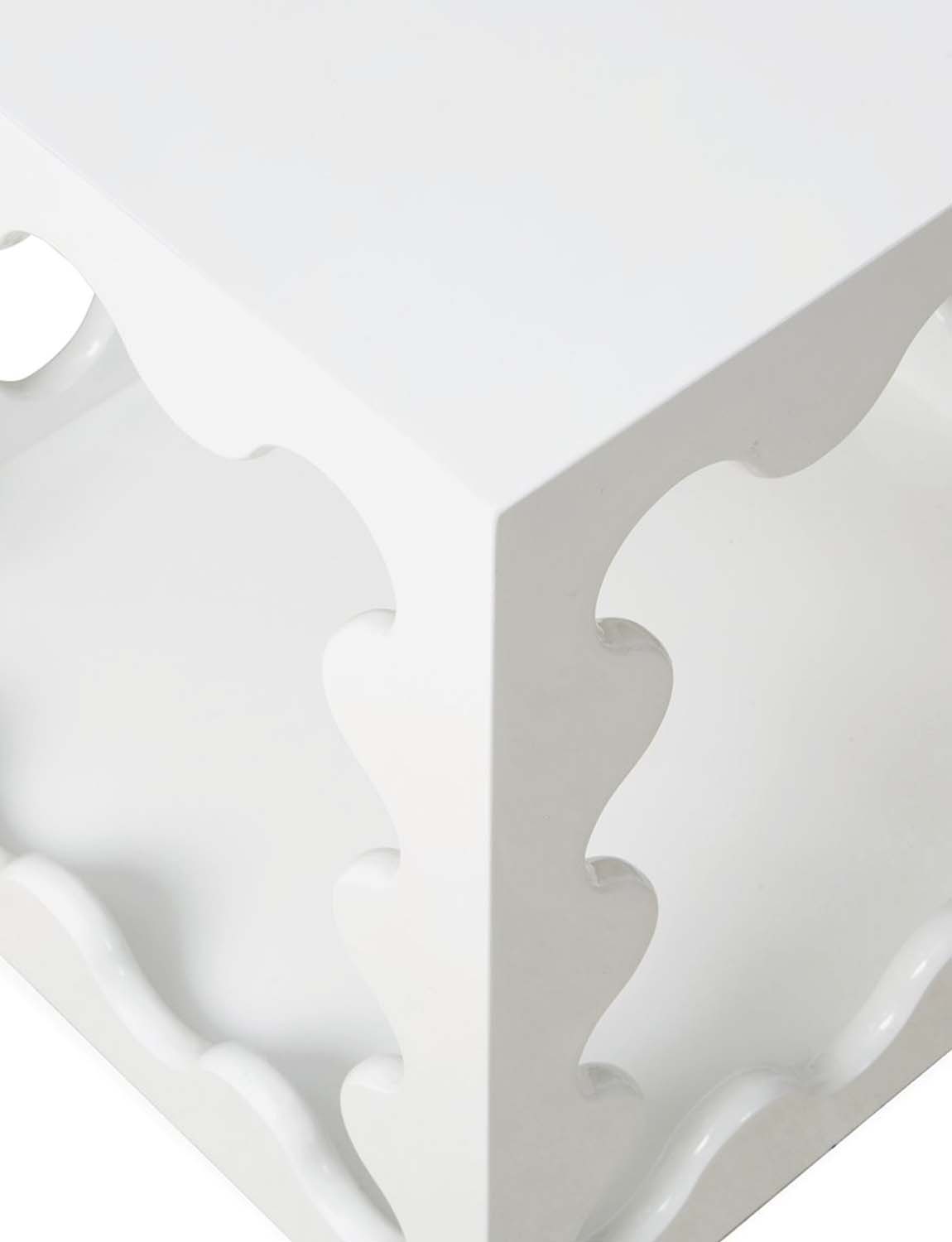 #color_white
