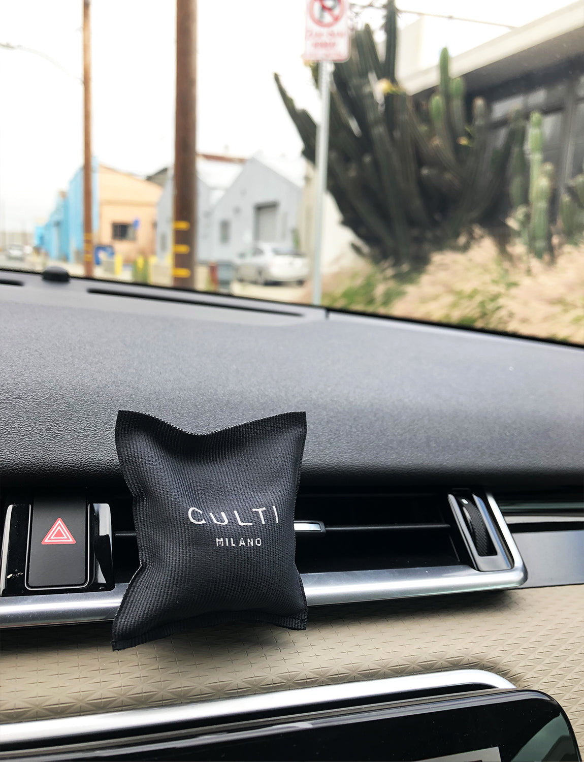 Culti Car Sachet, Aramara