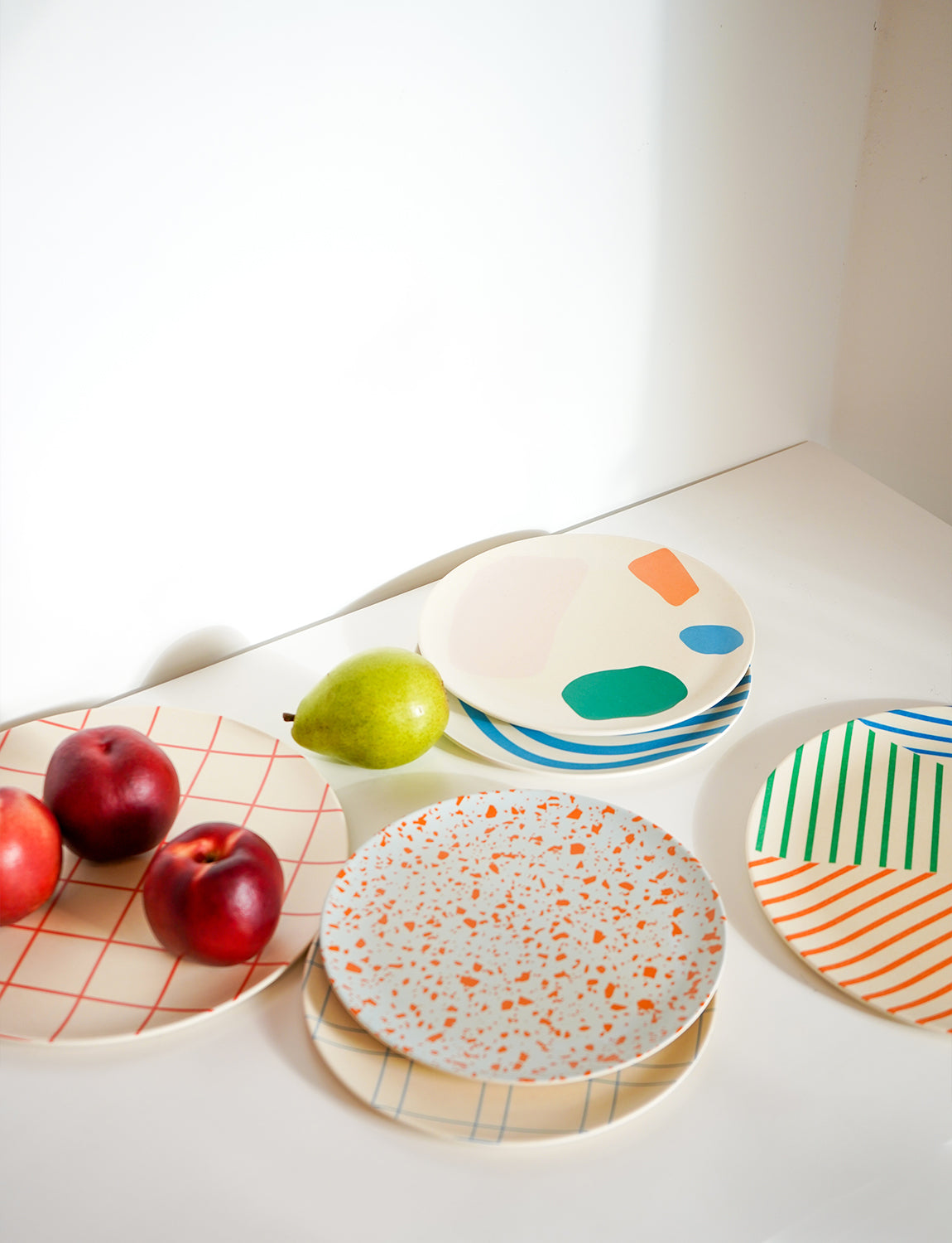 Xenia Taler Schoolhouse Dinner Plate 10"